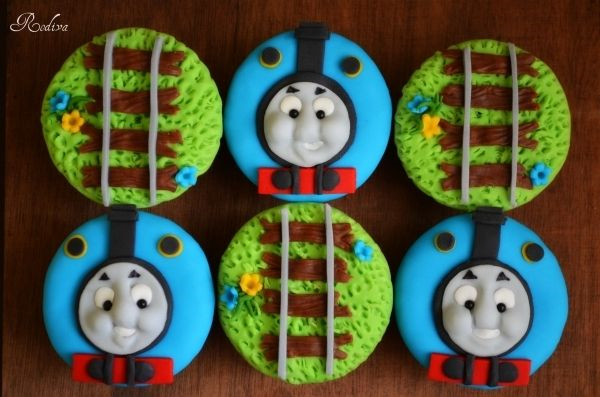 Thomas The Tank Engine Cupcakes