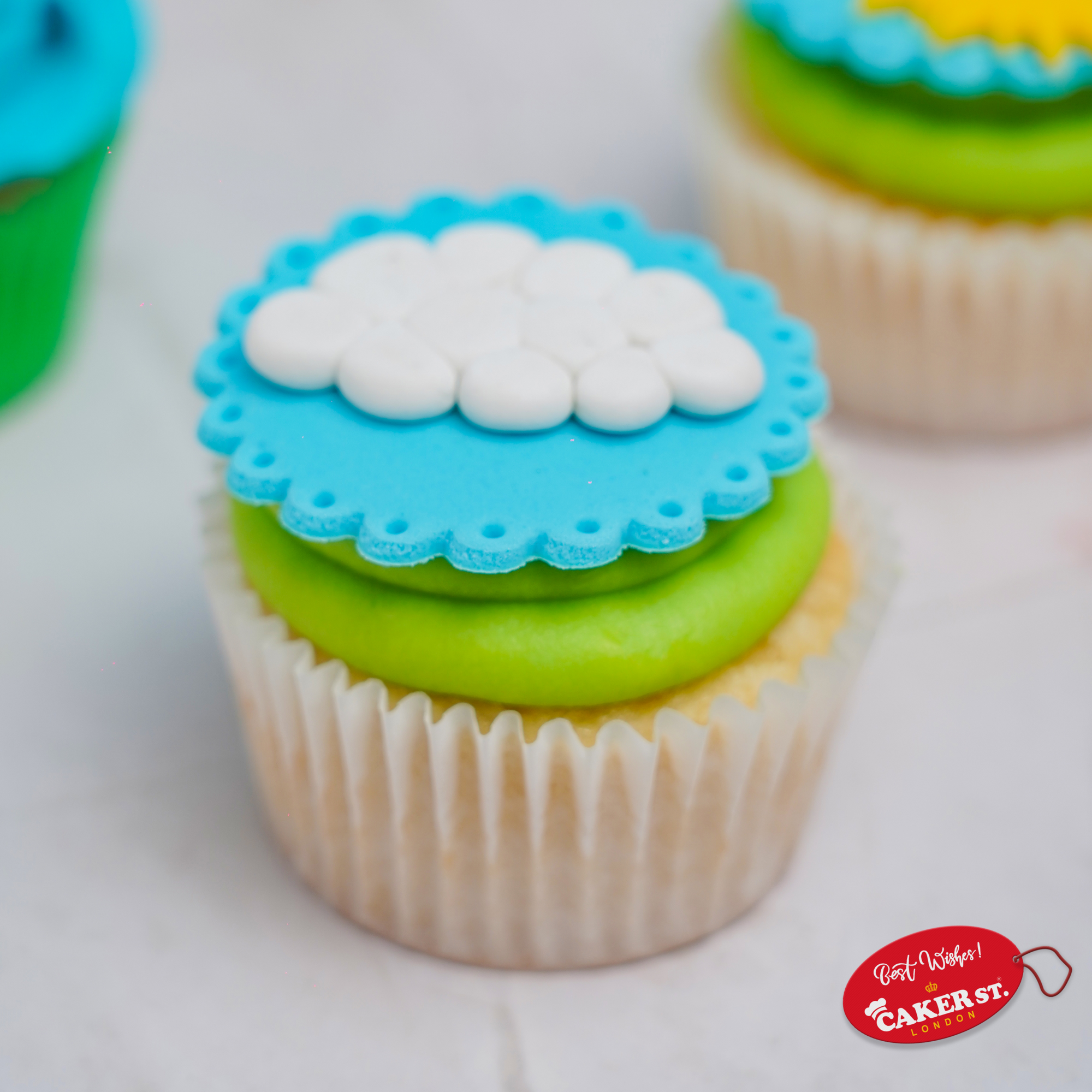 Aeroplane Sky High Delights Cupcakes