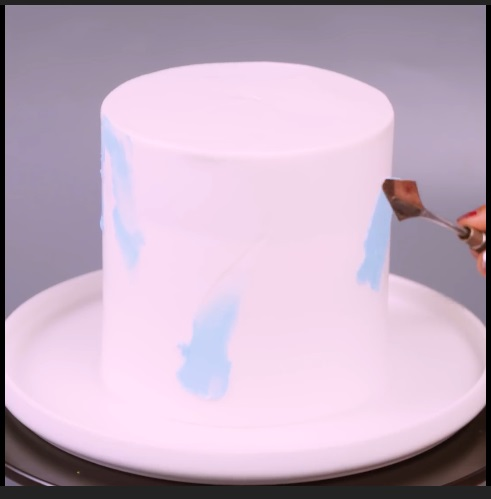 The Blue Crystal Geode Under Ocean - DIY Cake