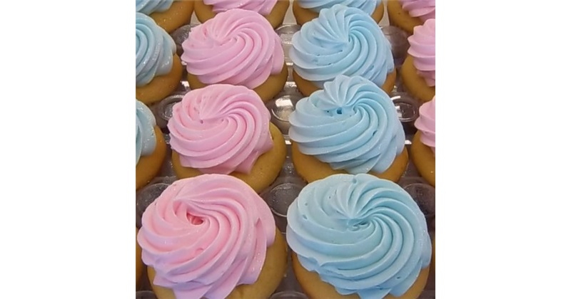 Gender Reveal Cupcakes   133274428278391218f94a8a22ee 