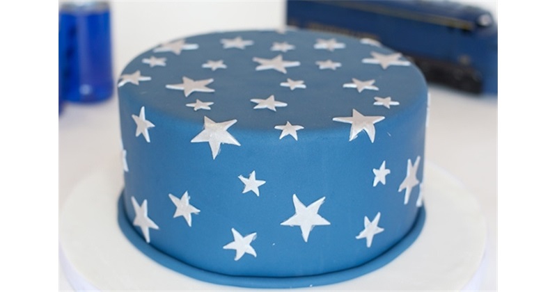 Beautiful Blue Cake Boys Birthday Party Stock Photo 588600197 | Shutterstock