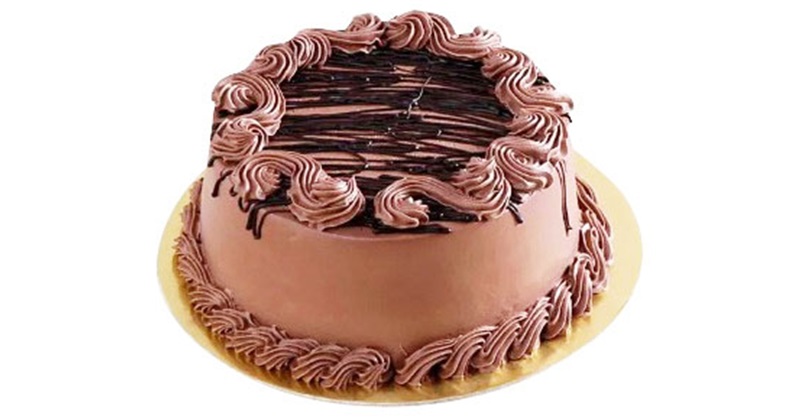 Chocolate Cream Cake Recipe: How to Make It