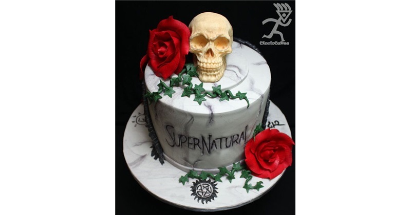 Wilton | Kitchen | Wilton Halloween Skull Cake Pan Nwot | Poshmark