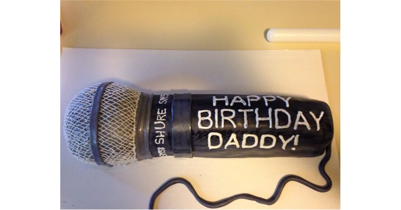 Microphone Cake - CakeCentral.com