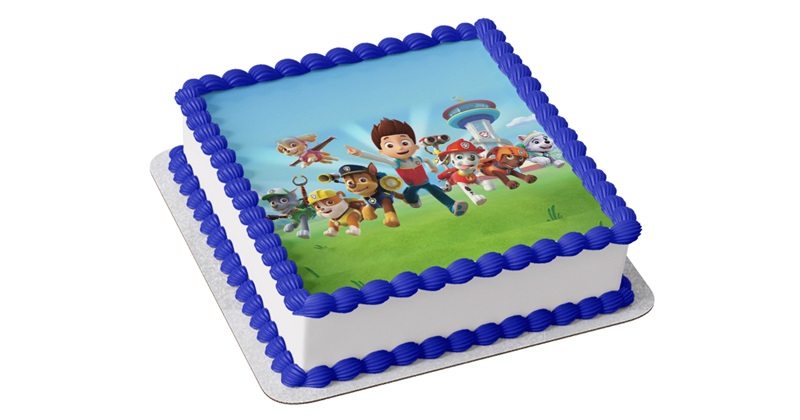 Cake with Plastic Toy Kit and Scene — Trefzger's Bakery