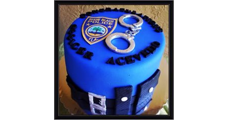 Policeman Cake - CakeCentral.com