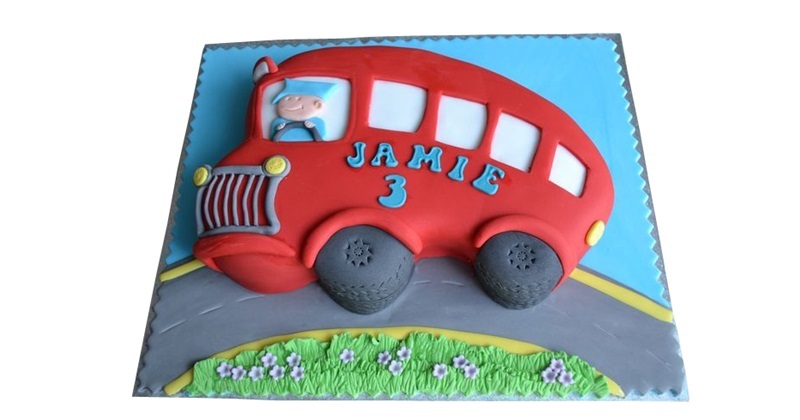 London Red Bus Edible Icing Cake Topper 02 – the caker online