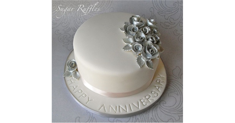 silver anniversary cake