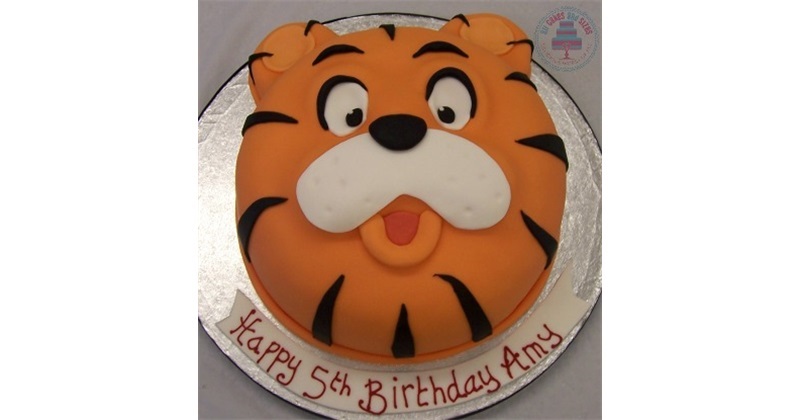 Cat Face Theme Cake Designs & Images