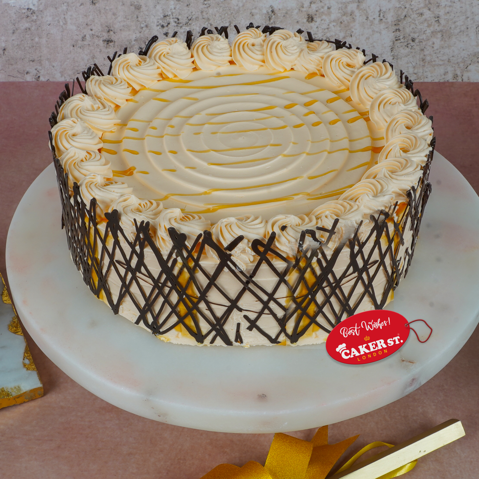 Golden Caramel Cake 