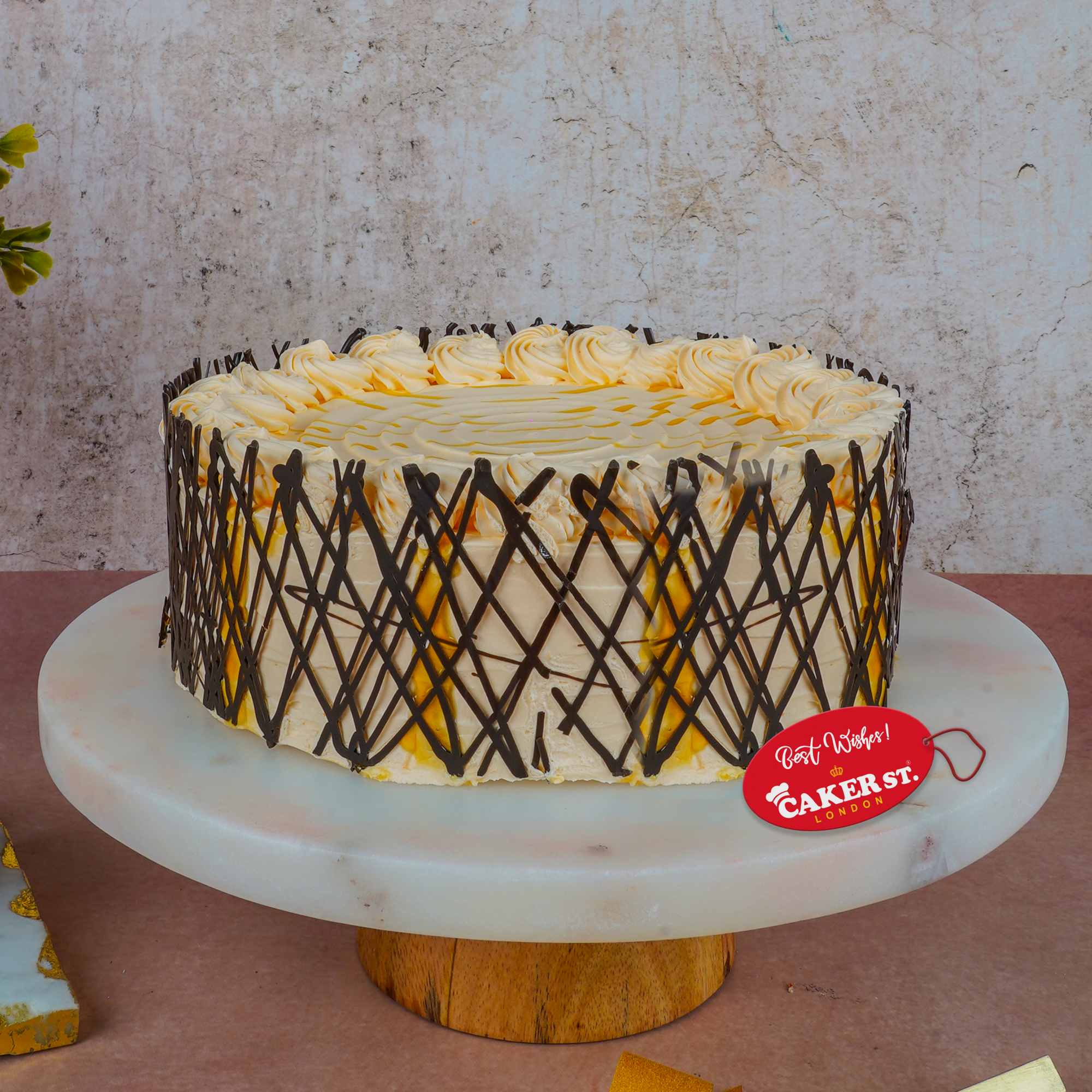 Golden Caramel Cake 