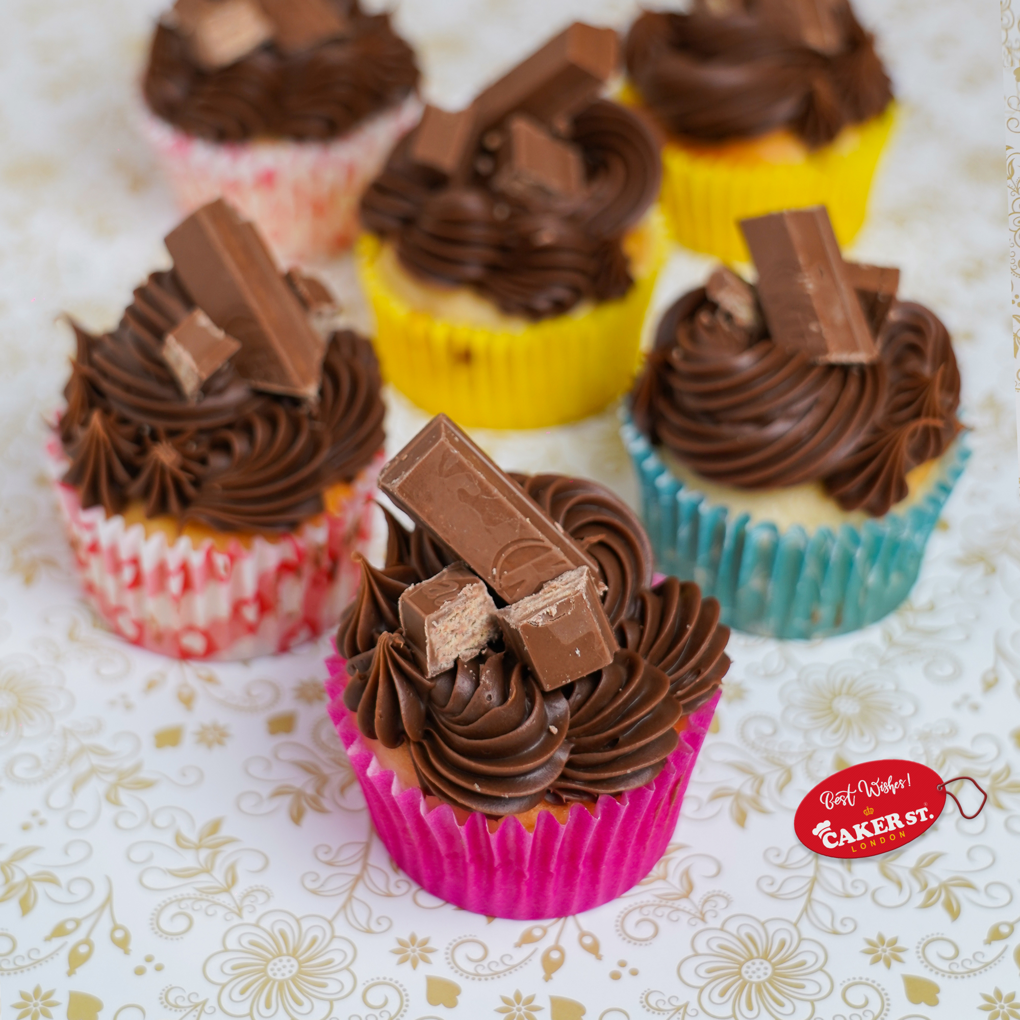 KitKat Crunch Cupcakes