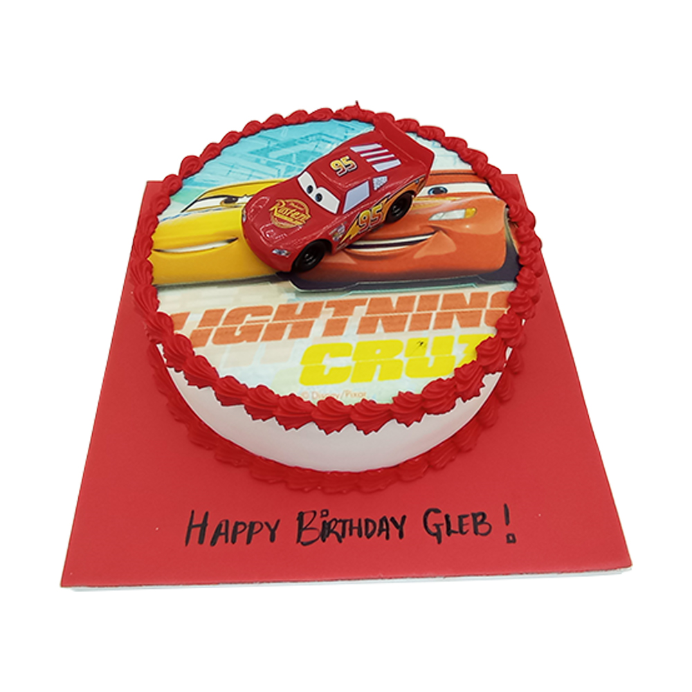 Lightening McQueen Cake