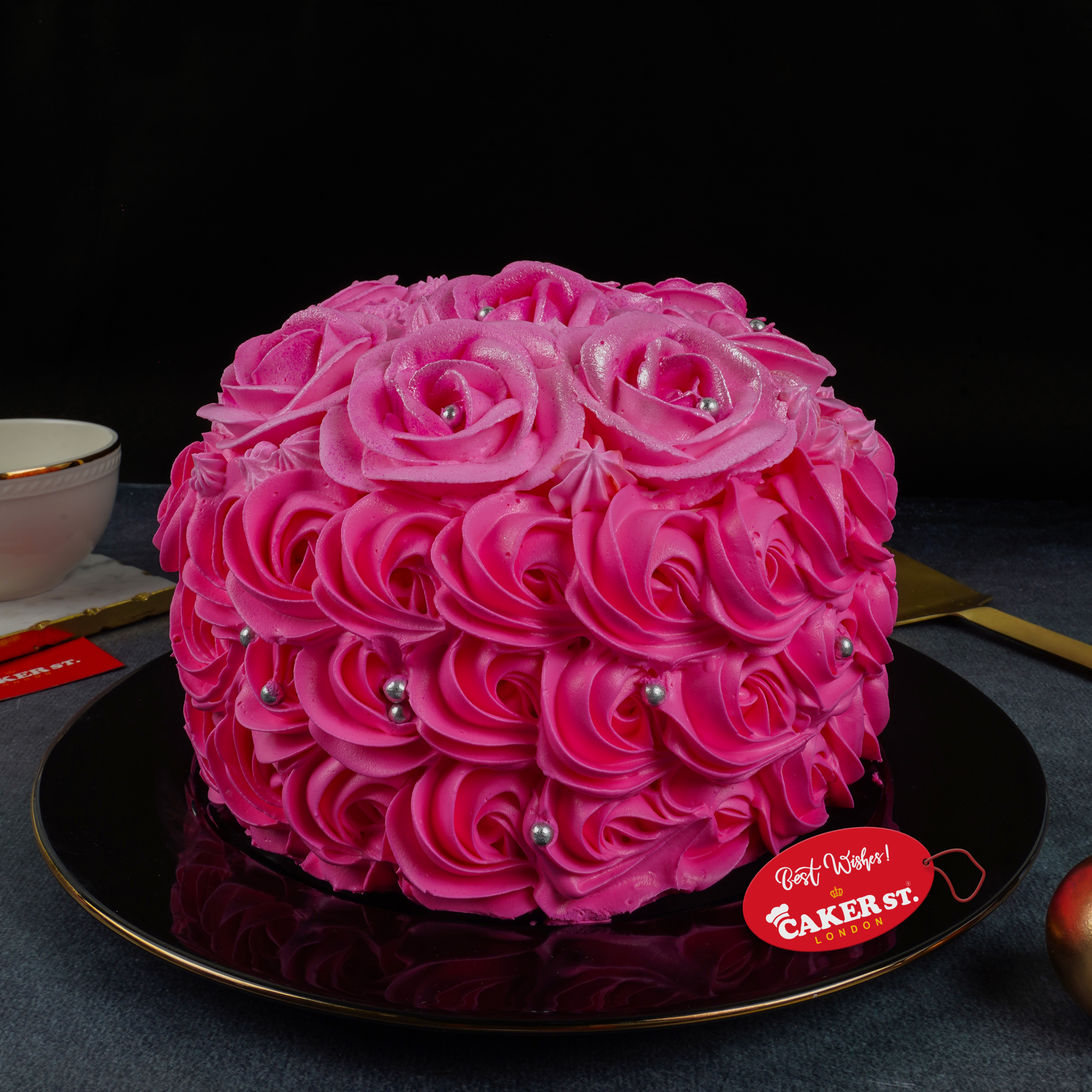 Love Rose Strawberry Cake 