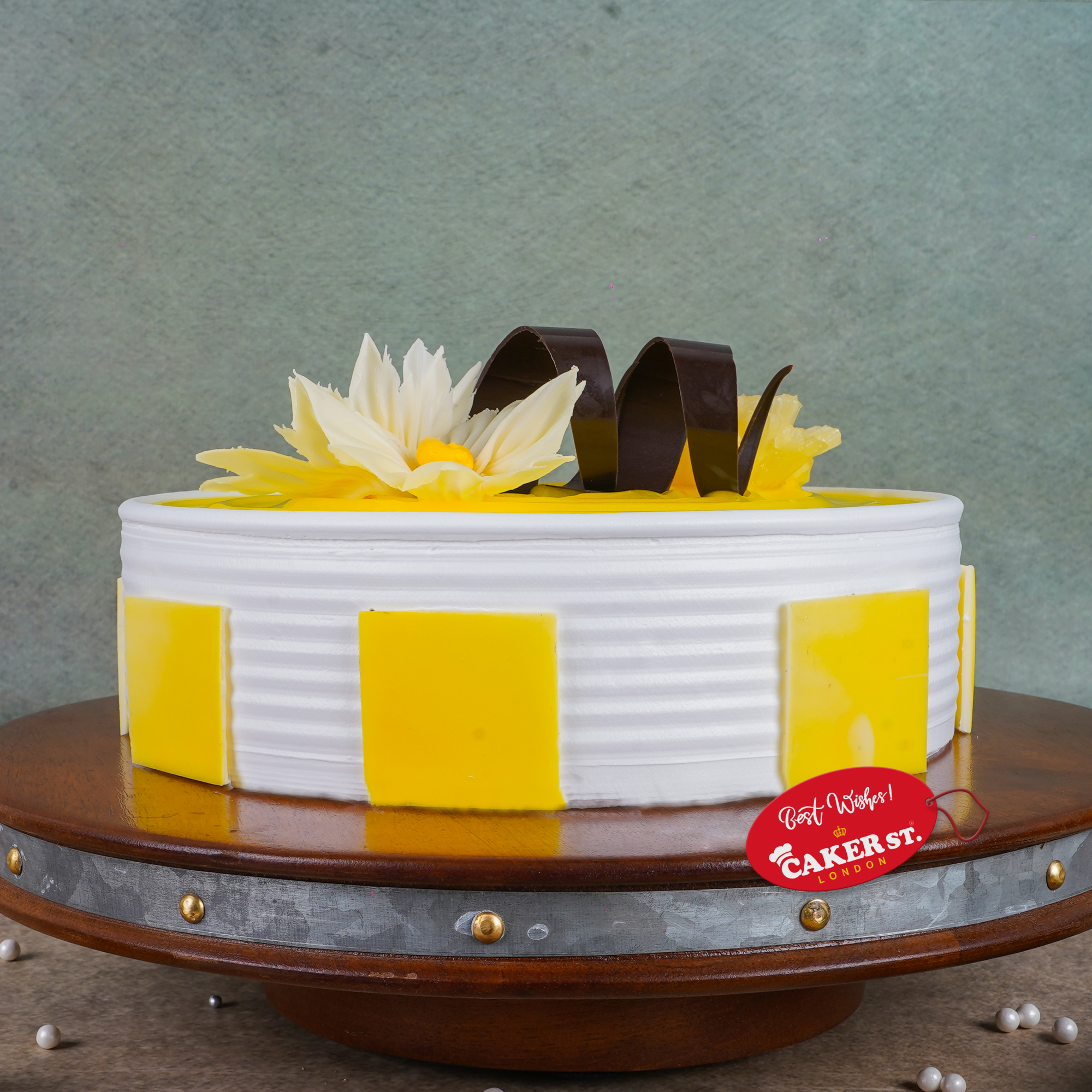 Petals Pineapple Cake 