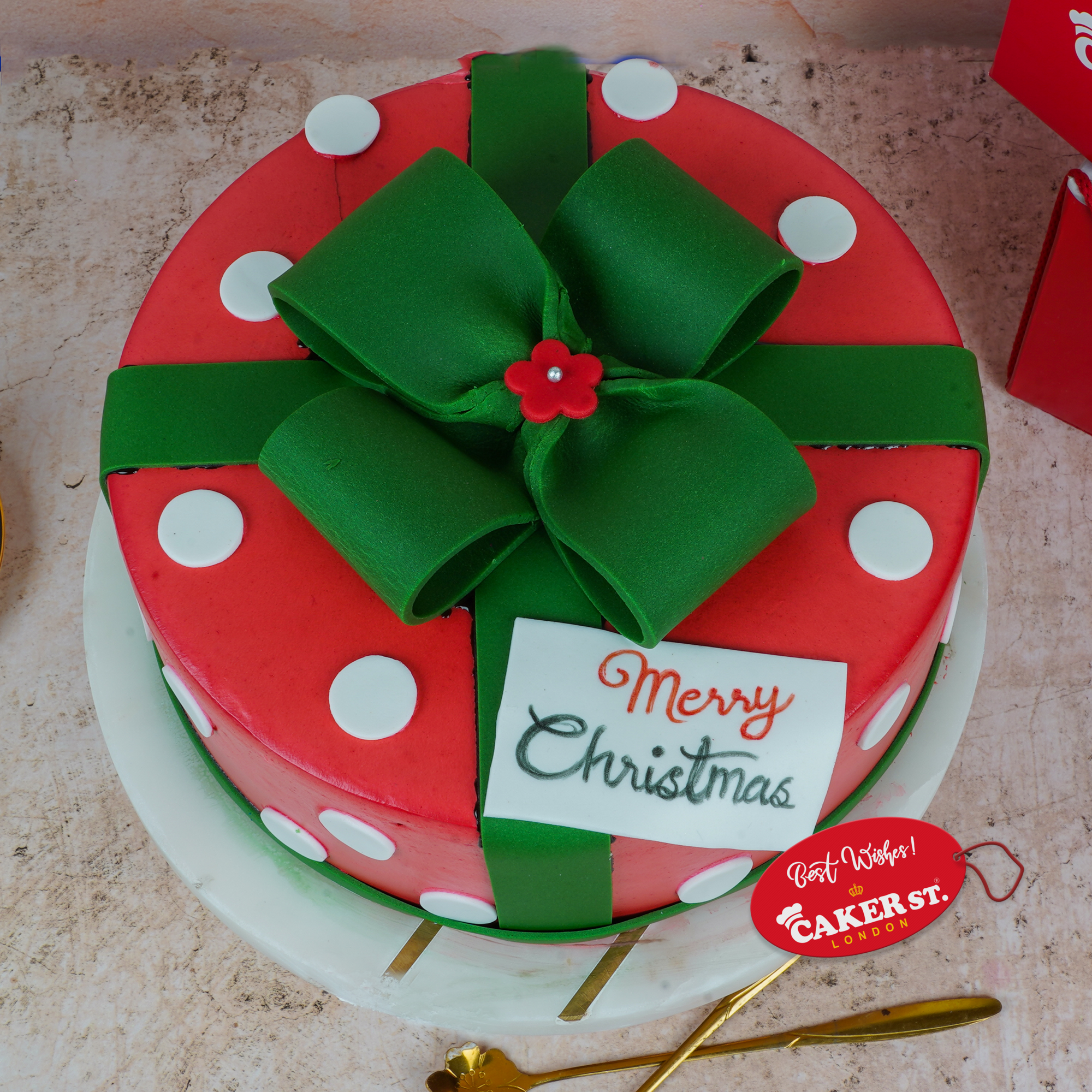 Wrapped Festivity Christmas Cake